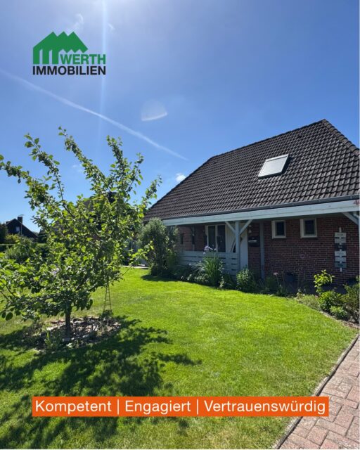 Dieses modernisierte Einfamilienhaus in Brunsbüttel bietet dir 5 Zimmer, einen traumhaft angelegten Garten mit Teich und jede Menge Platzt! 🏡
🏠 Objektdetails:
Wohnfläche: ca. 114 m²
Grundstück: ca. 641 m²
Zimmer: 5
Badezimmer: 1
Kaufpreis: 259.000€ (zzgl. 3,57 Provision)
⚡ Energieausweisdaten:
Energieausweistyp: liegt zur Besichtigung vor
Energieträger: Gas
Baujahr: 1975
Jetzt Besichtigungstermin vereinbaren!
#WerthImmobilien #Immobilienmakler #Immobilien #Schleswig-Holstein #Immobilienvermarktung